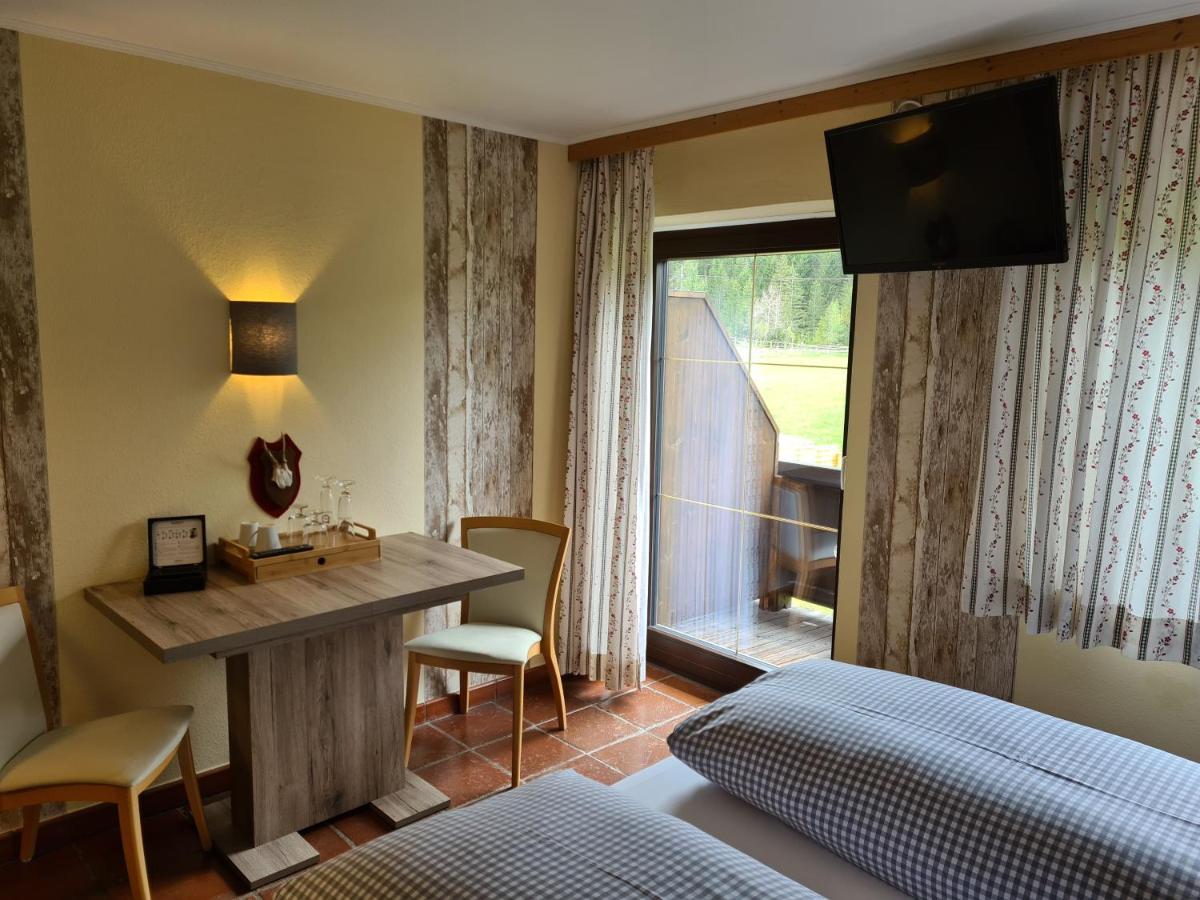 Apartmenthaus Larchenhof Ервалд Екстериор снимка