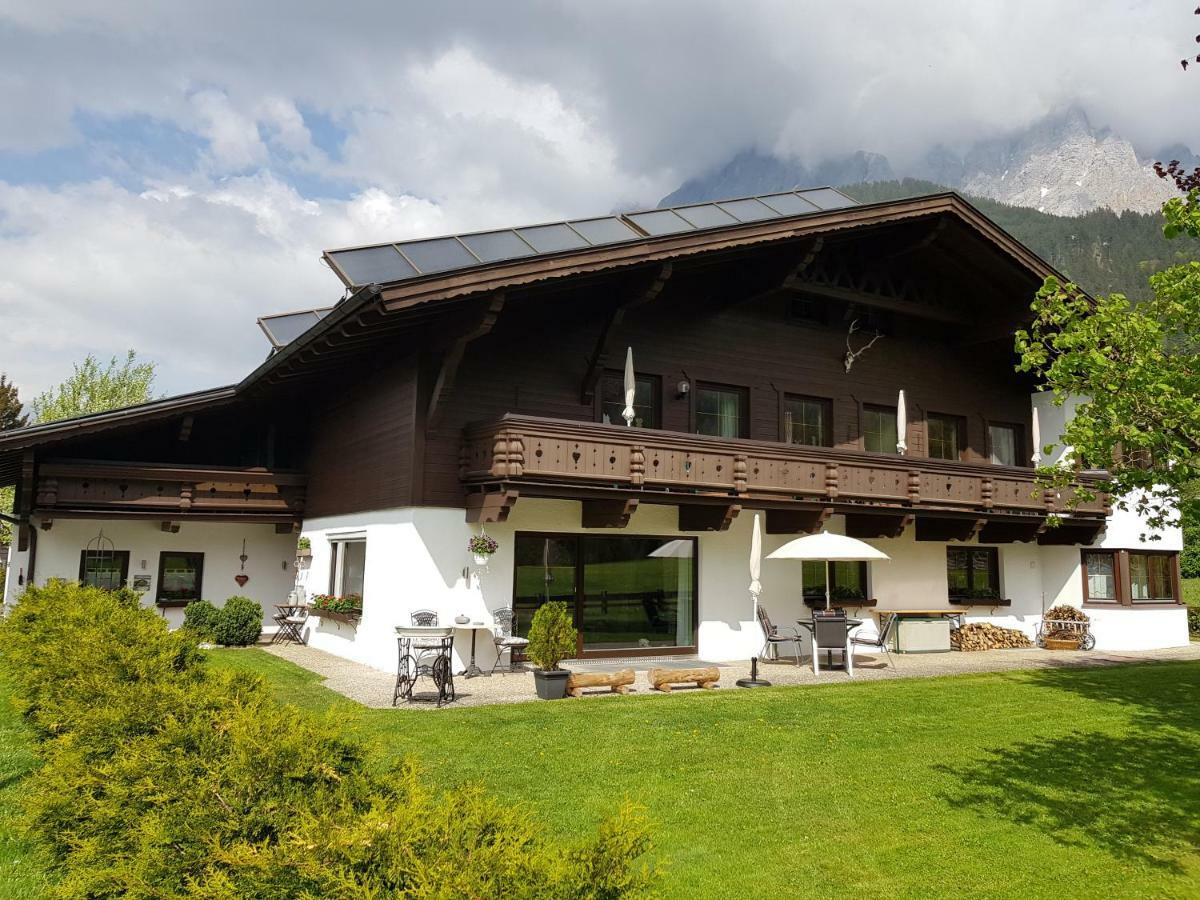Apartmenthaus Larchenhof Ервалд Екстериор снимка